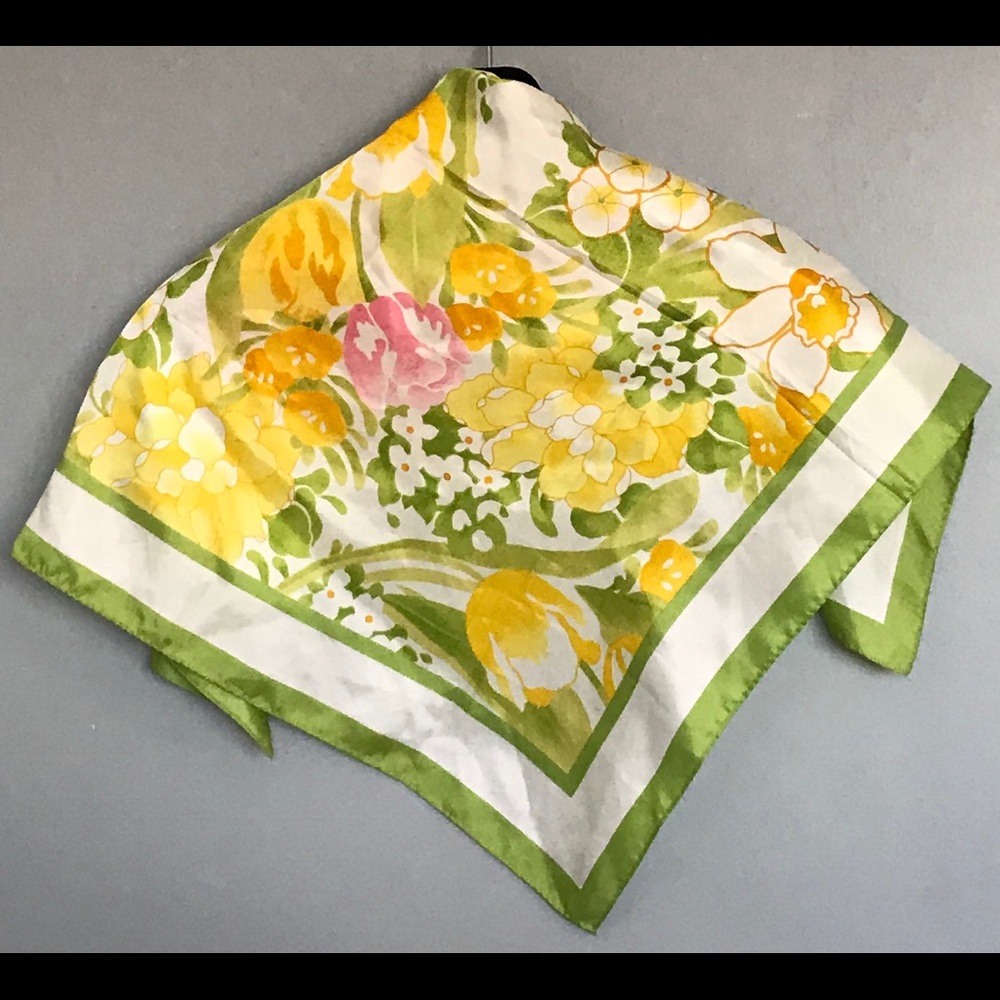 AVON SM KENT Tulip Floral Scarf Chartreuse & Pink